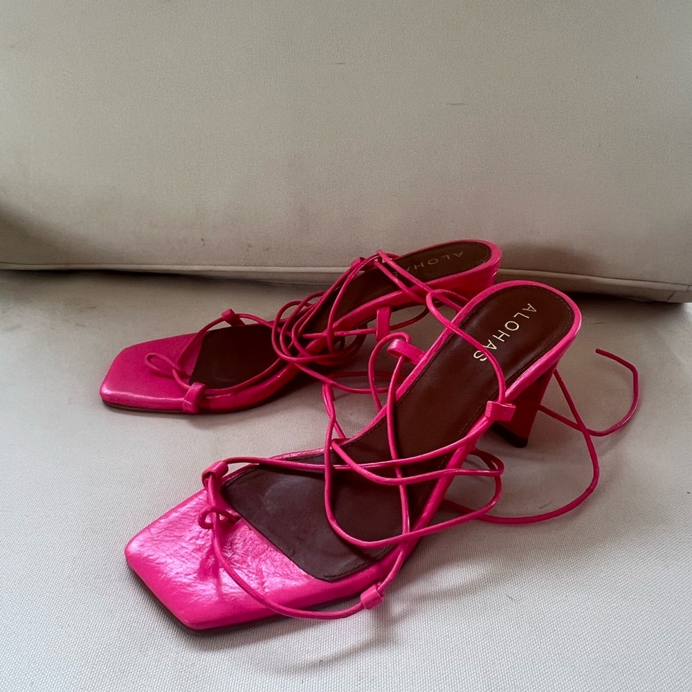 ALOHAS Hot Pink Strappy Heels Square Toe